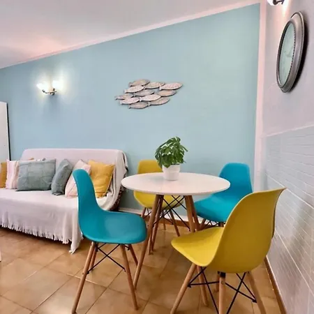 Casa Relu Urbanizacion Torres Del Castillo Apartment *