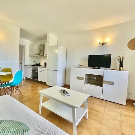 Casa Relu - Urbanizacion Torres Del Castillo Daire